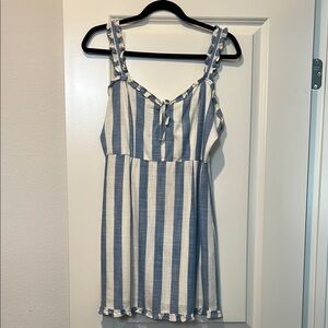 mountain cocktail dress Big Rock Candy V-Neck Floral – Whiskey Creek Boutique A dress entirely made Taylor Swift unveils new Size:7-8Y Dress Sea Glass Chiffon Bridesmaid